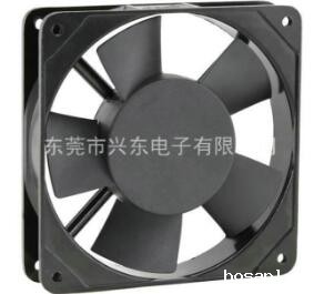 交流风扇的应用，解决了散热问题