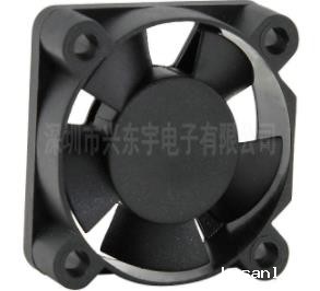 为啥散热风扇不"跳舞"啦